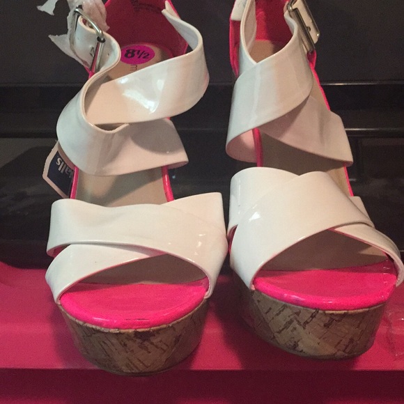 Wedges - Picture 2 of 3